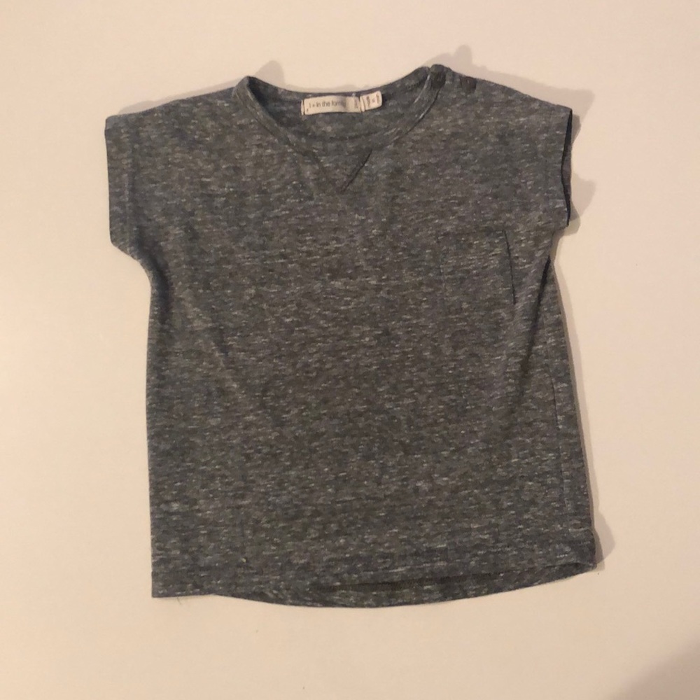 Cute soft Grey t-shirt